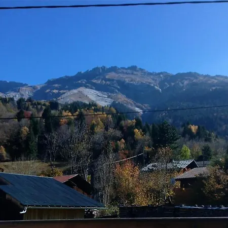 Apartment Chez La Sapone Sixt-Fer-a-Cheval